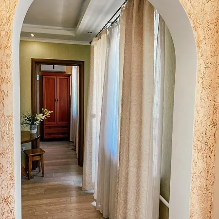 Apartment On Pechersk